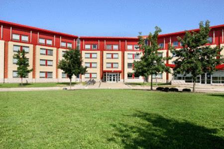 Residence & Conference Centre - Оквилль Экстерьер фото